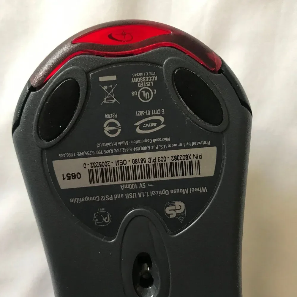Microsoft Optical Mouse X802382 USB Wired 3-Button Black Scroll Wheel Mouse